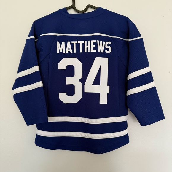 NHL Toronto Maple Leafs MATTHEWS 34 V-Neck Jersey - Picture 3 of 4